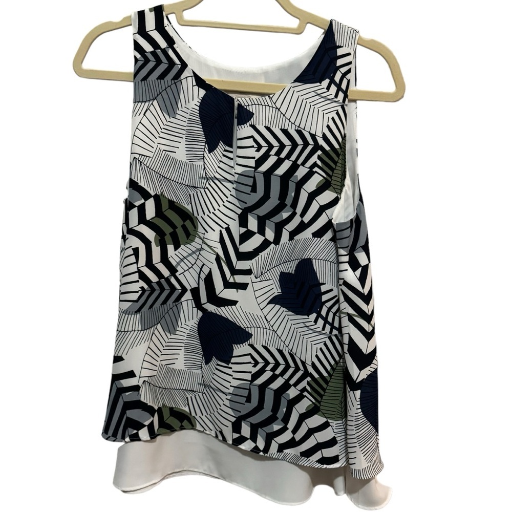 LOFT - Blue / white / Black - Sleeveless Flowy blouse - Size M